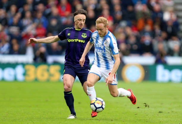 断层式领先！库里生涯第27次单场命中10个及以上三分球.