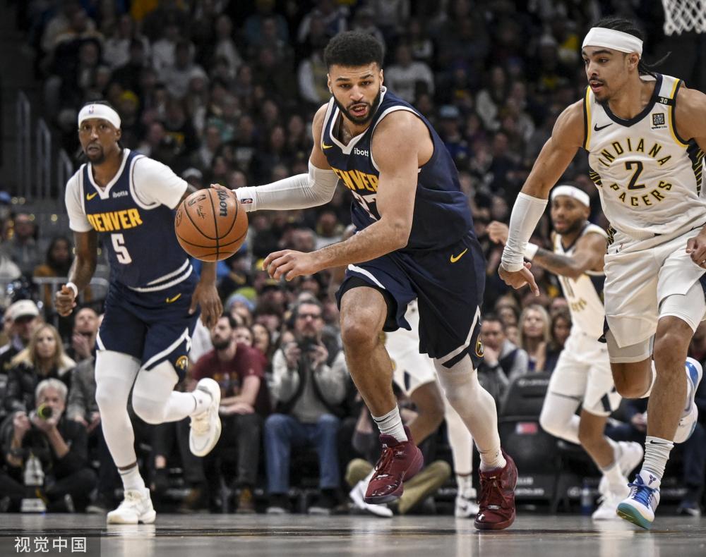 无数球迷的 无数球迷的